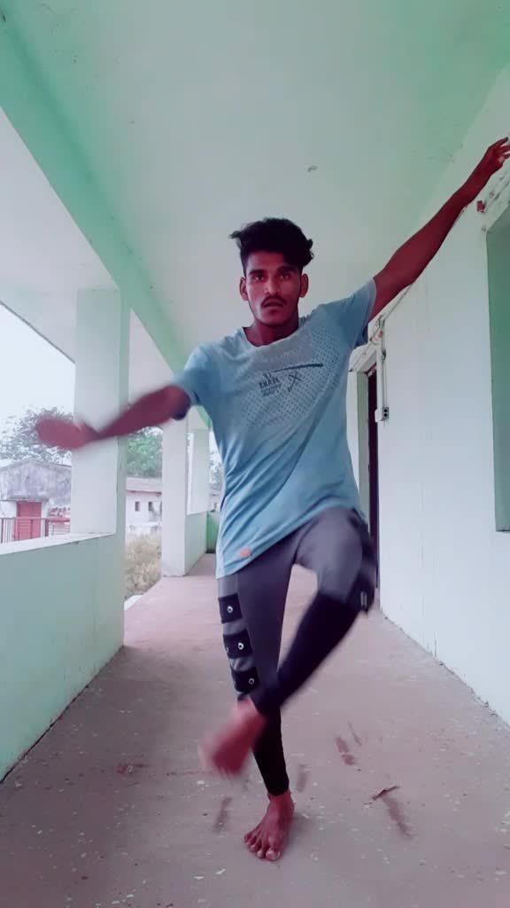 @✊"DiE_FoR_DaNcE"✊