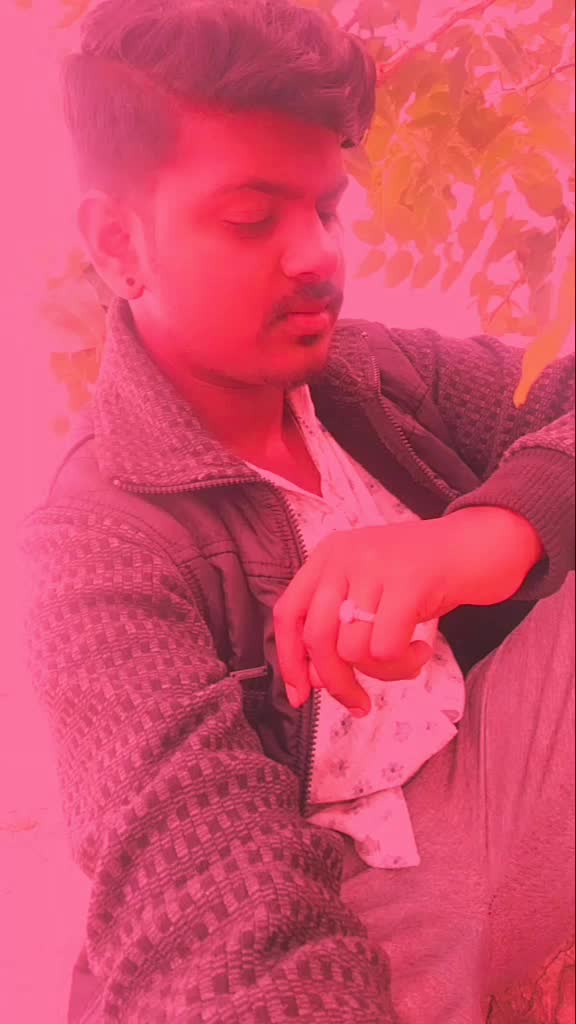 @s😍i😘l😀e🤓n☺t