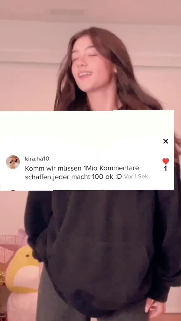 @Charli d' amelio
