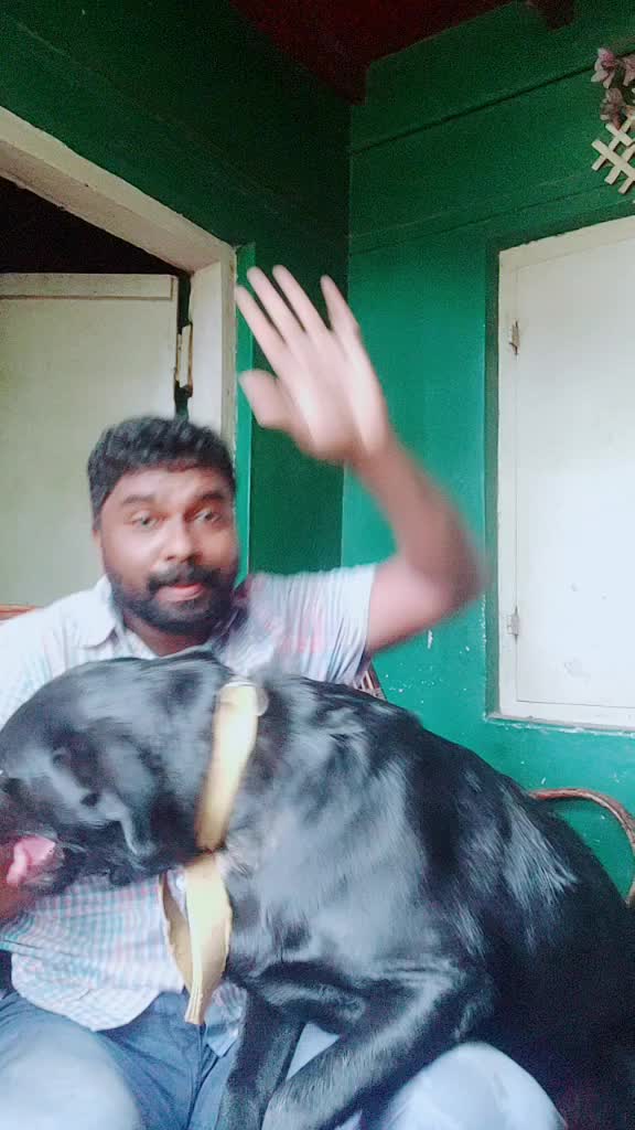@കട്ടോട് ഷാജി