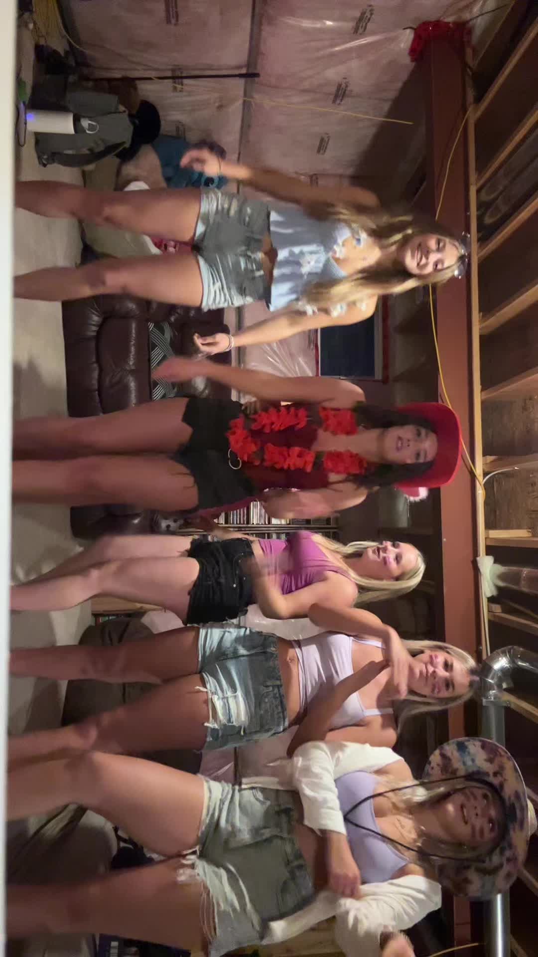 @mya