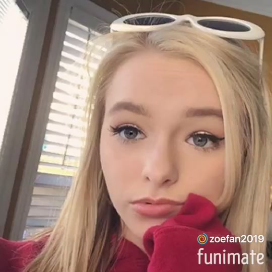 @ZoeLavernefan