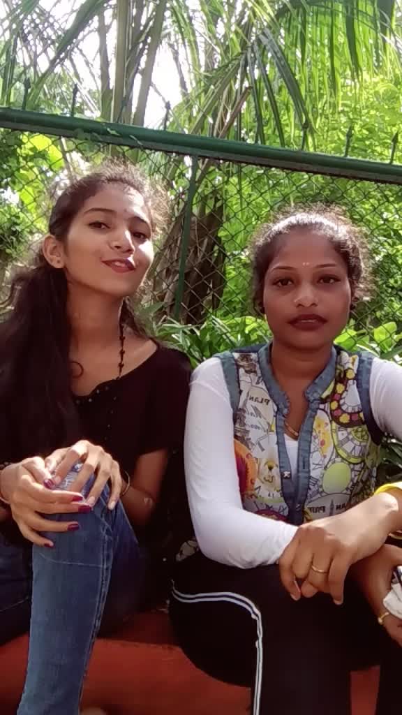 @RIYA_1214