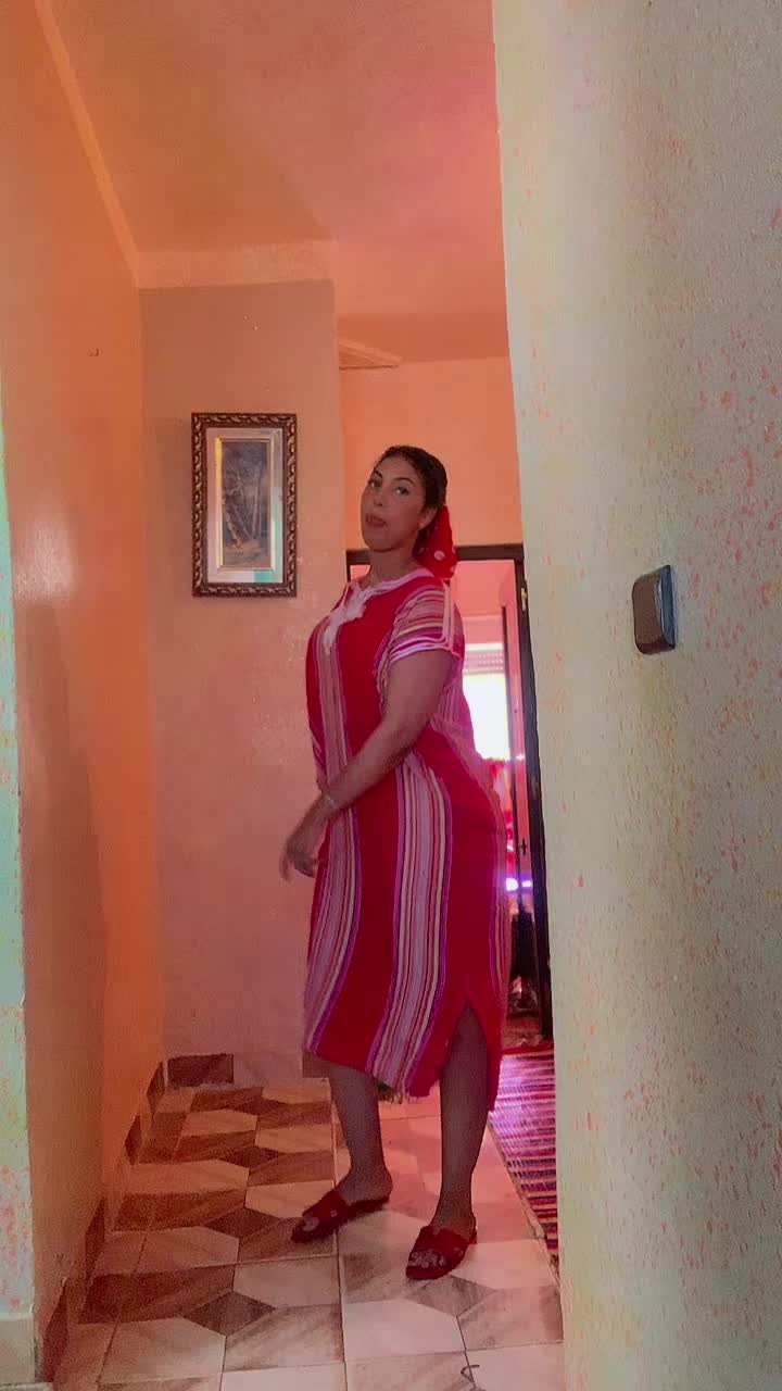 @👑Sara wapti👑