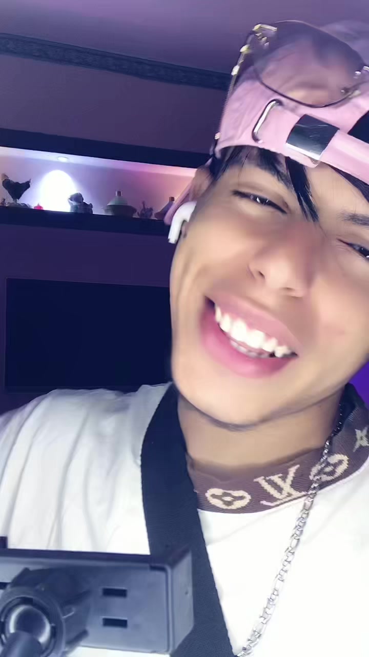 @🧜&zwj;♂️⚜️𝓑𝓲𝓬𝓱𝓪⚜️🧜&zwj;♂️
