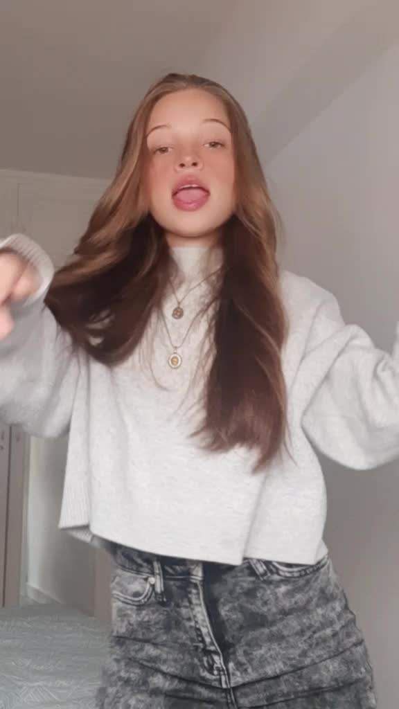 @ᴋᴀʀ֟፝ᴏʟᴀʏꨄ︎