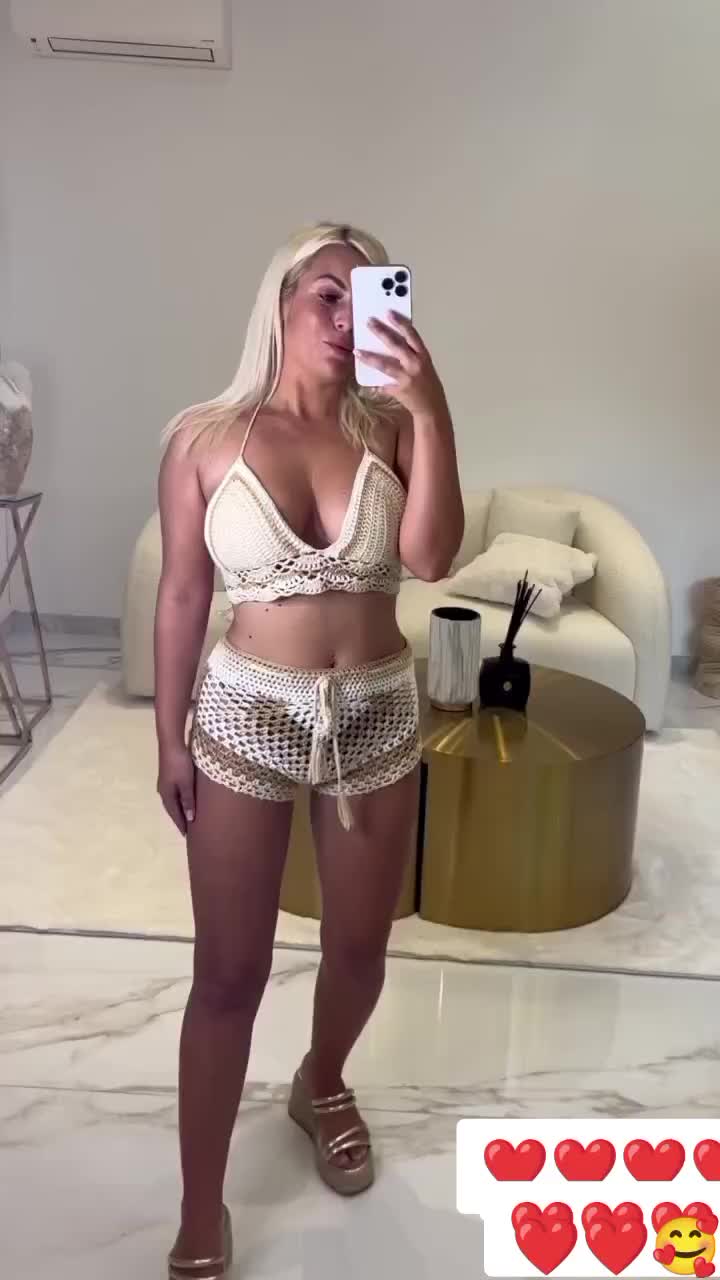 @carlamoreaufans