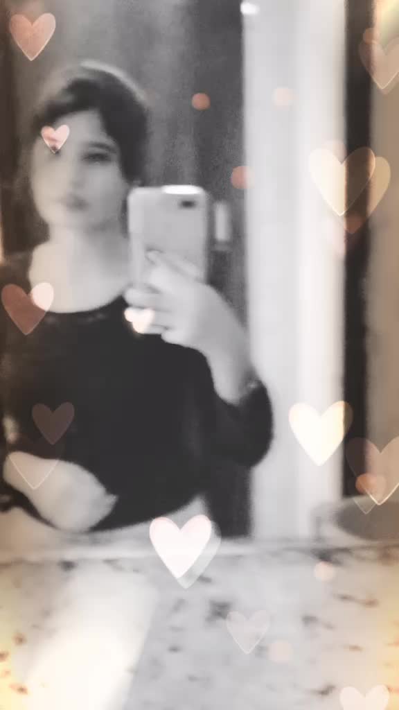 @selfie ❤️queen❤️