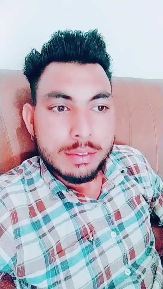 @user933358183125