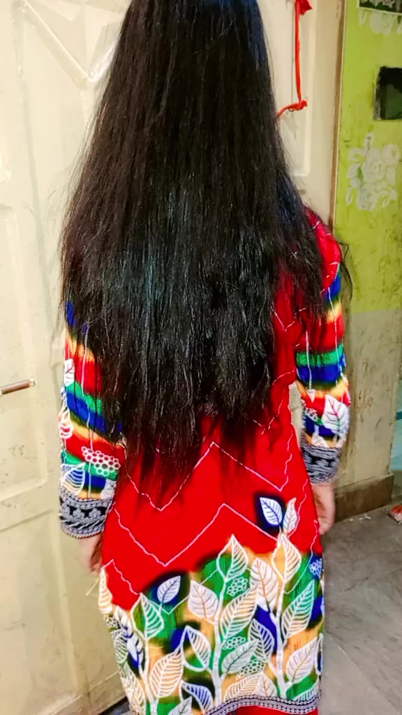 @Anayakhan