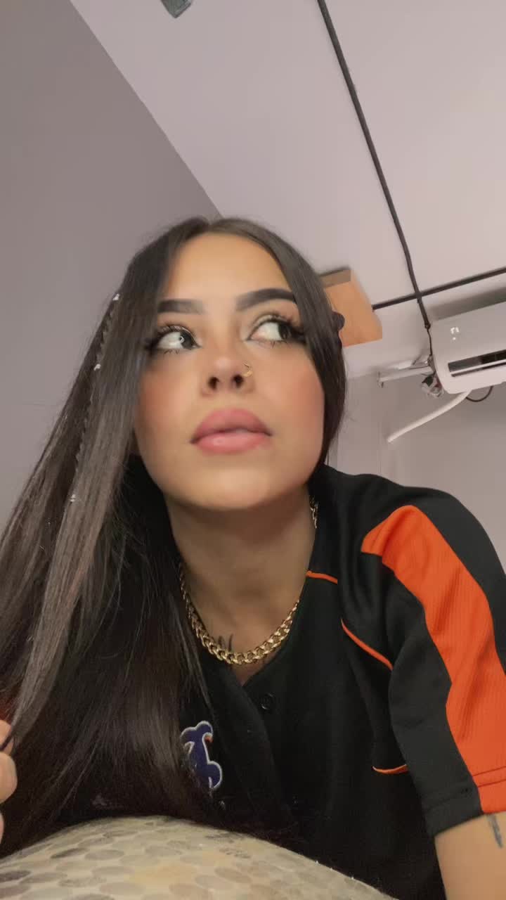 @ninasuarez.69