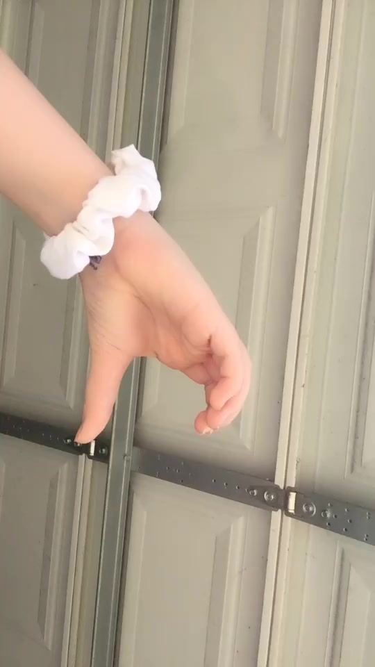 @Feet crushing 💕