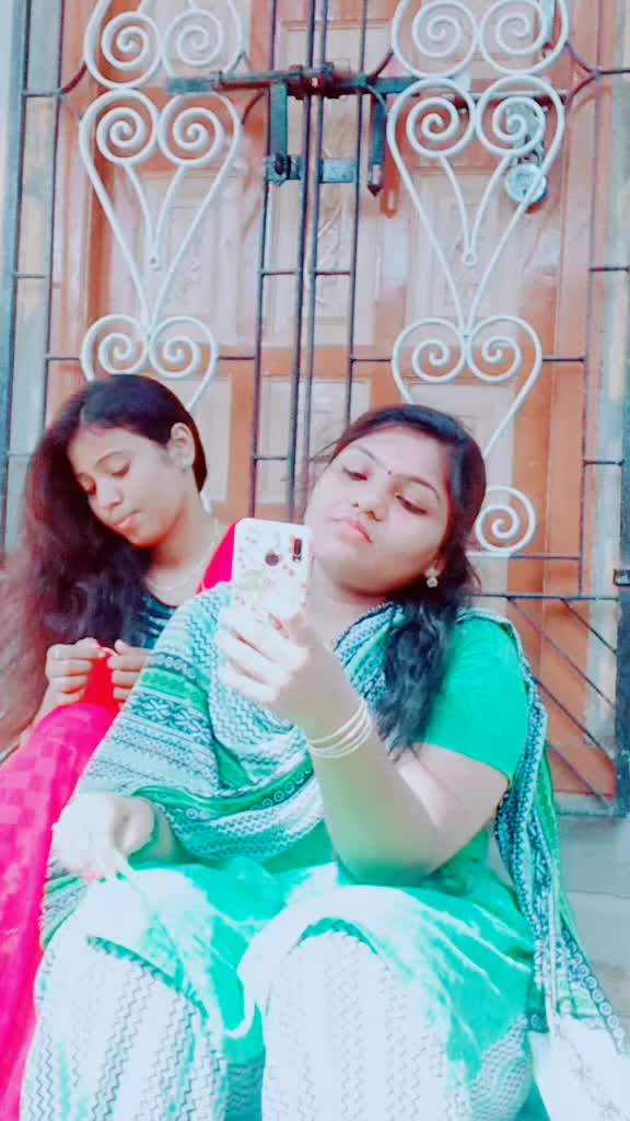 @Roja Shenba