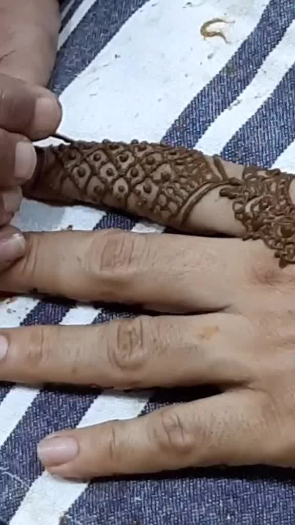 @Mehndi.by.Jigna