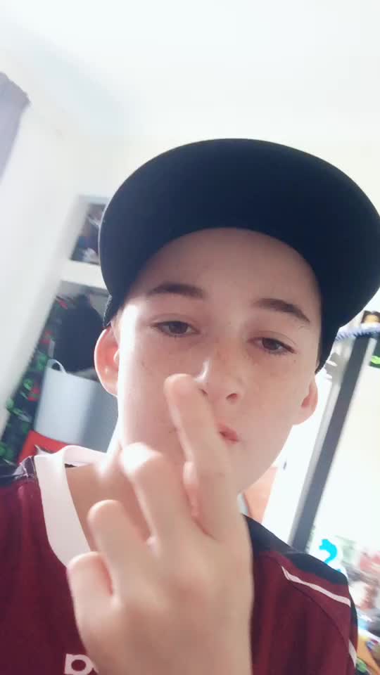@Moto boy
