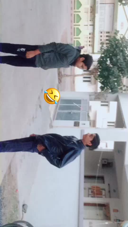 @Divubhazala_5704