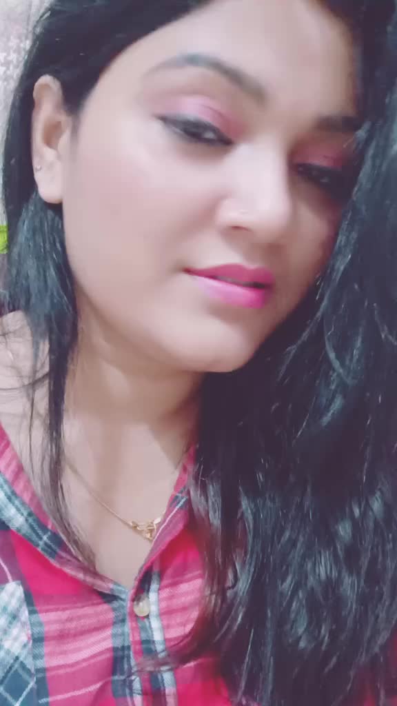 @Rakhirakhi_592-
