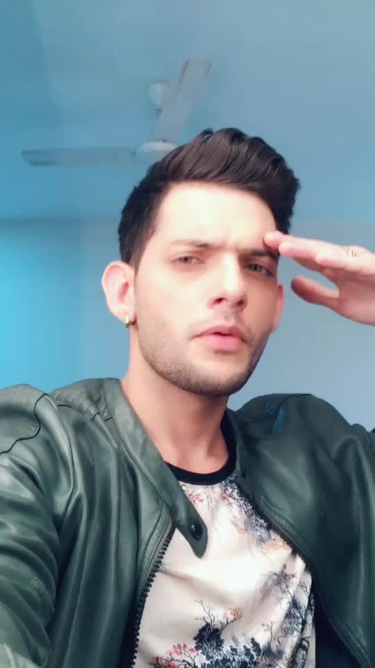 @mohit_hiranandani93