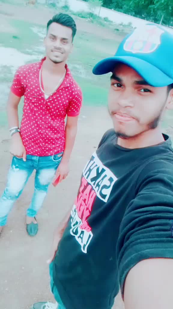 @💓📷चक्रधारी🎤किंग😘