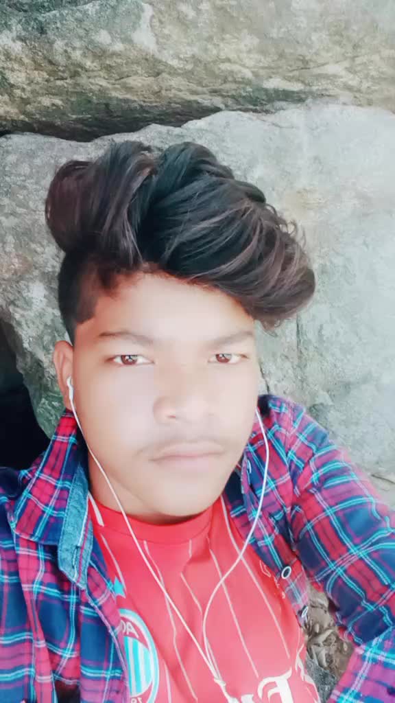 @user1971509598424