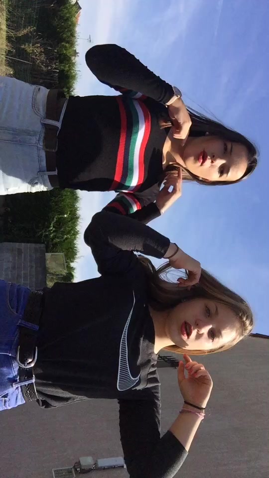 @louna & léonie🍿