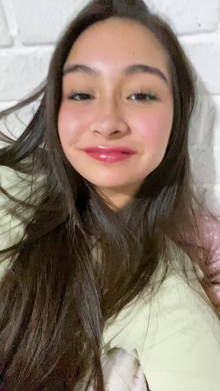@karlaaaa
