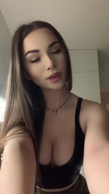 @👽