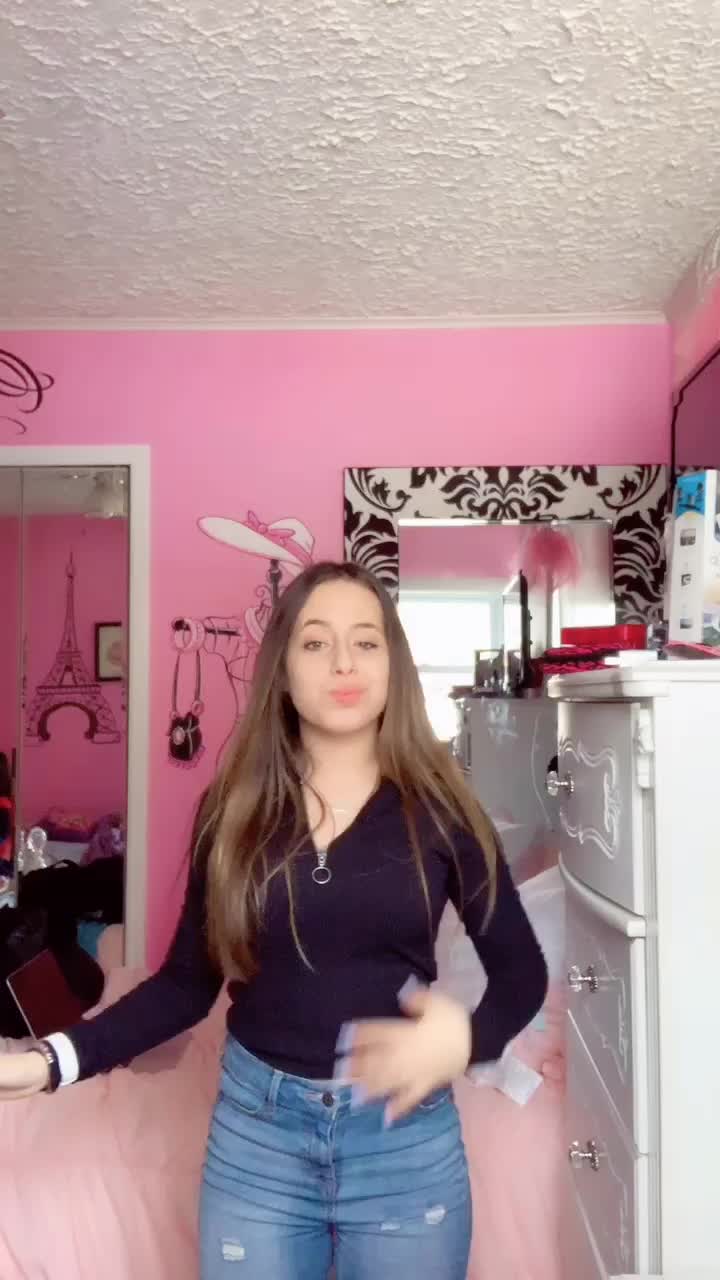 @giuliana