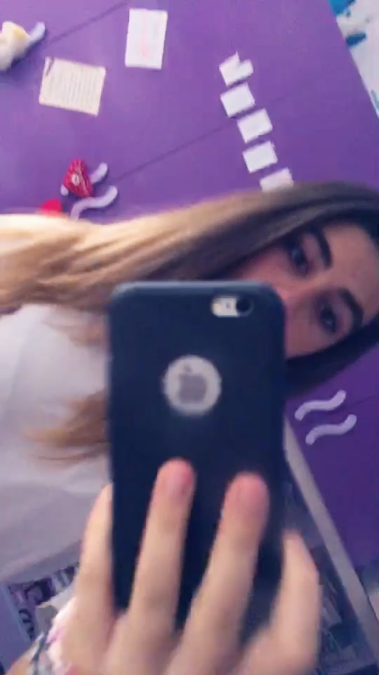 @CARLA🌹