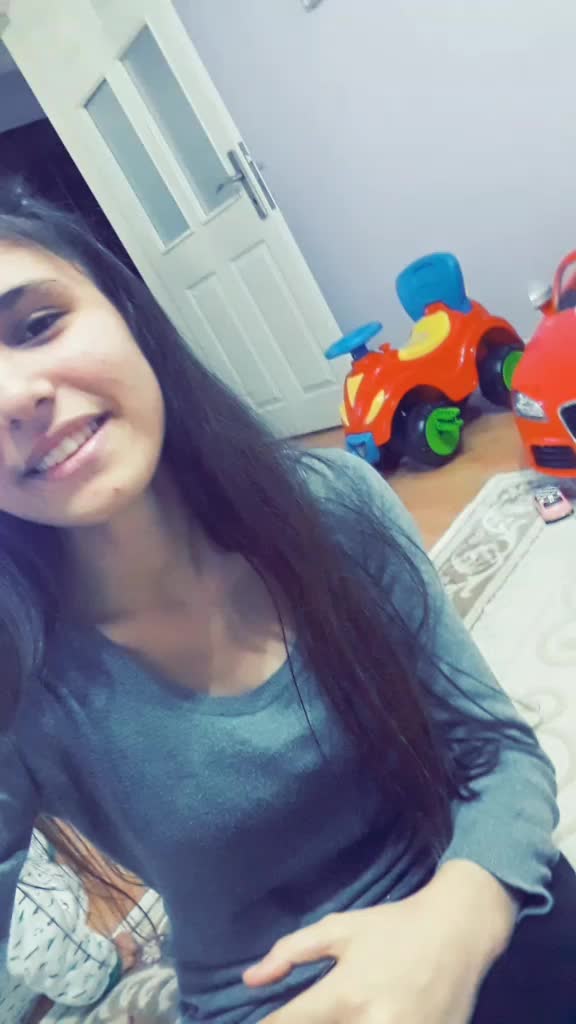 @Burçinn