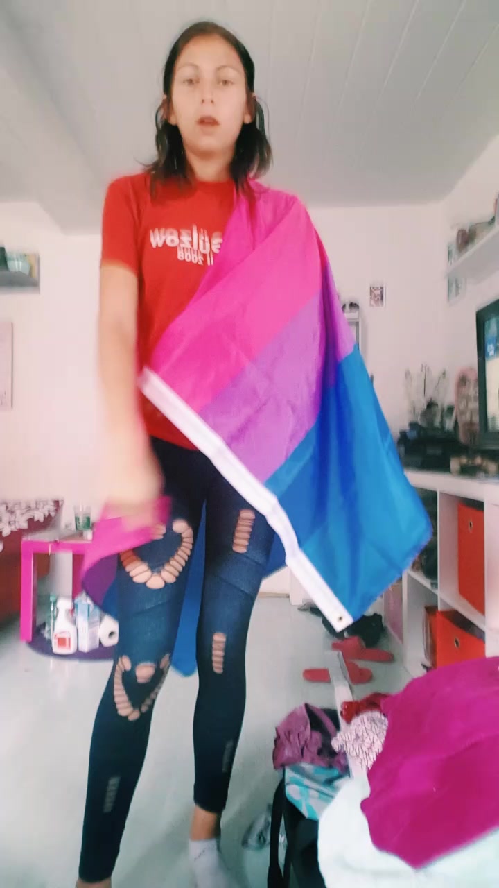 @Angelina Wollnik