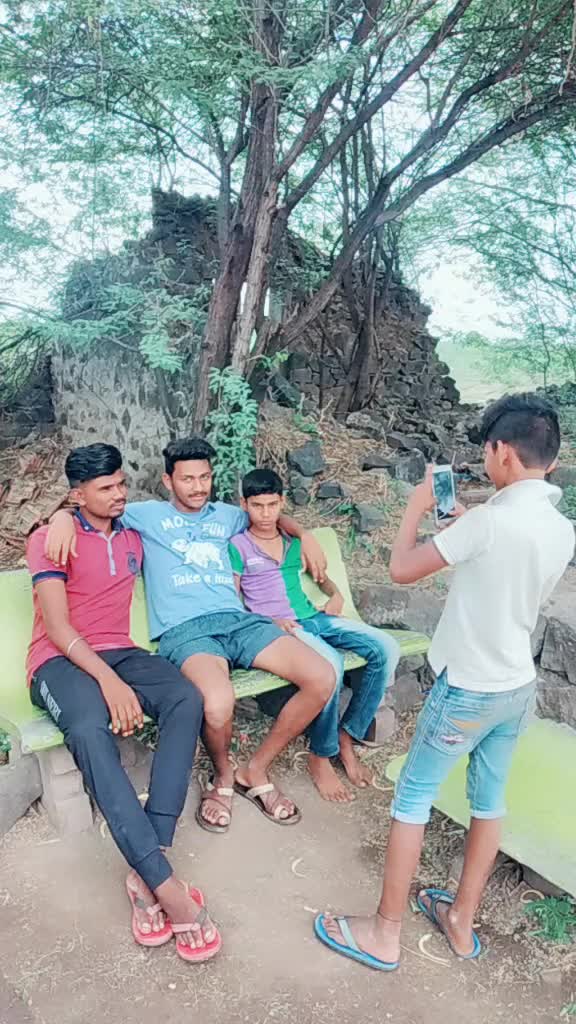 @MangeshRankhambe2304