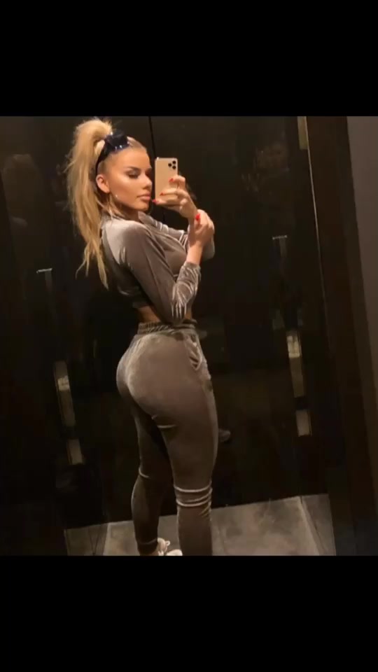 @_Tayna_👑