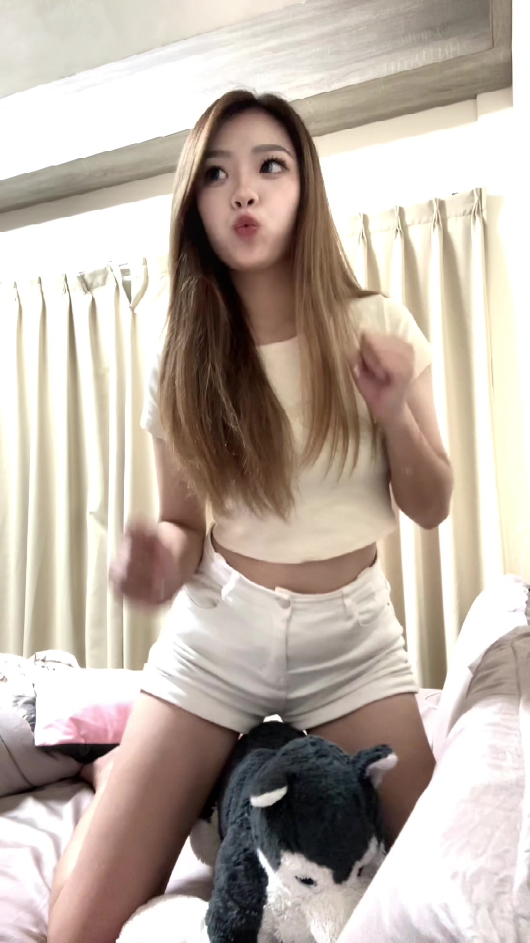 @是芸不是雲☁️