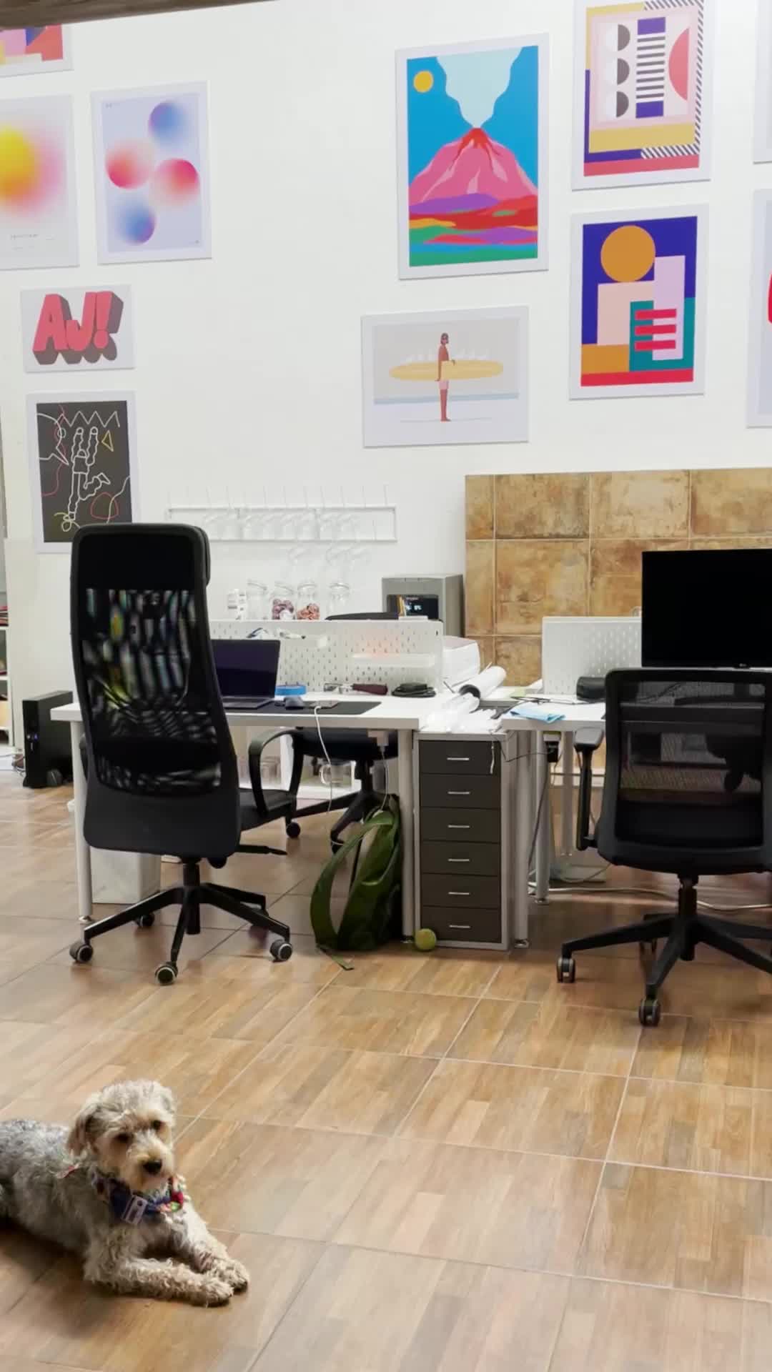 @Priv Social Inc
