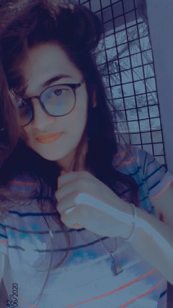 @Shinchan girl ✌