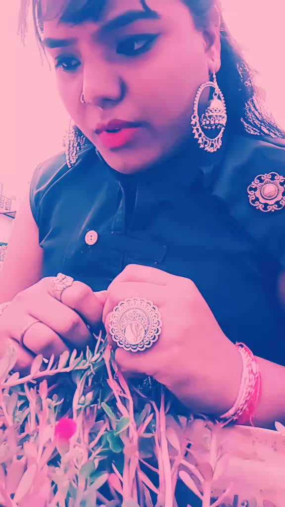 @POOJA LOMARE
