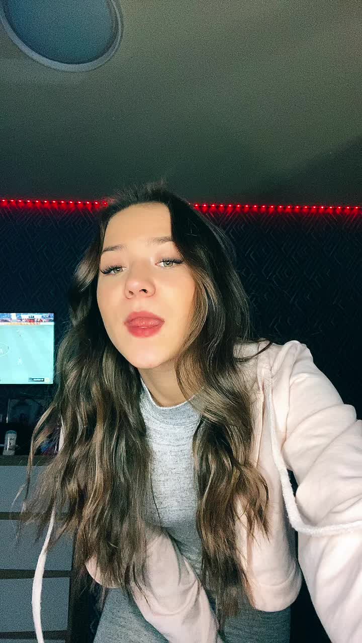 @KSENlIA🤍