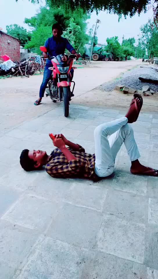 @Baandla Hari