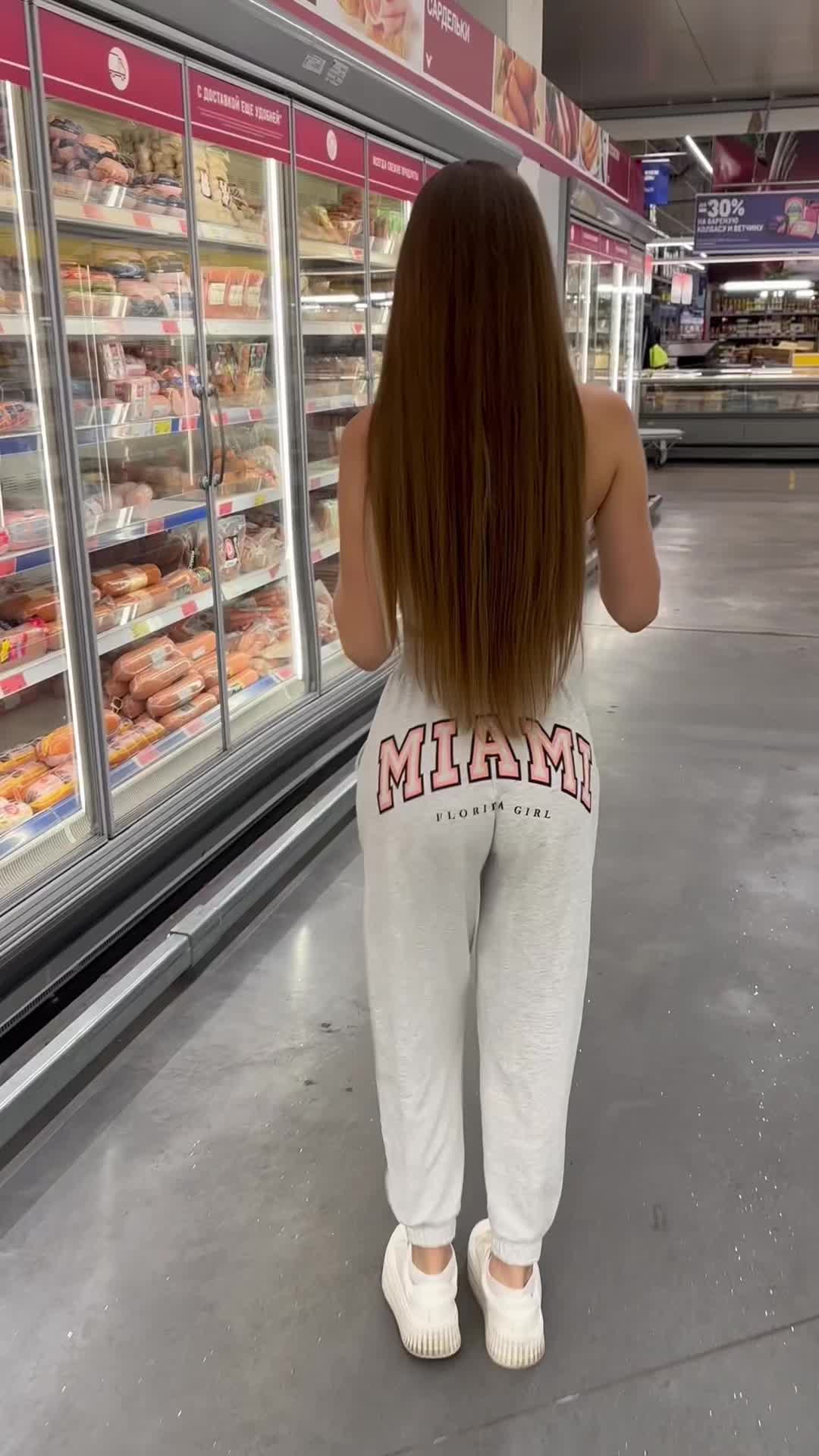 @Lola Bunny