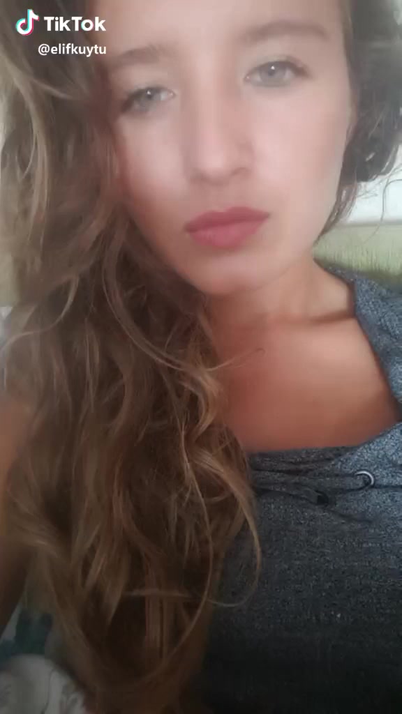 @Merve alakaz