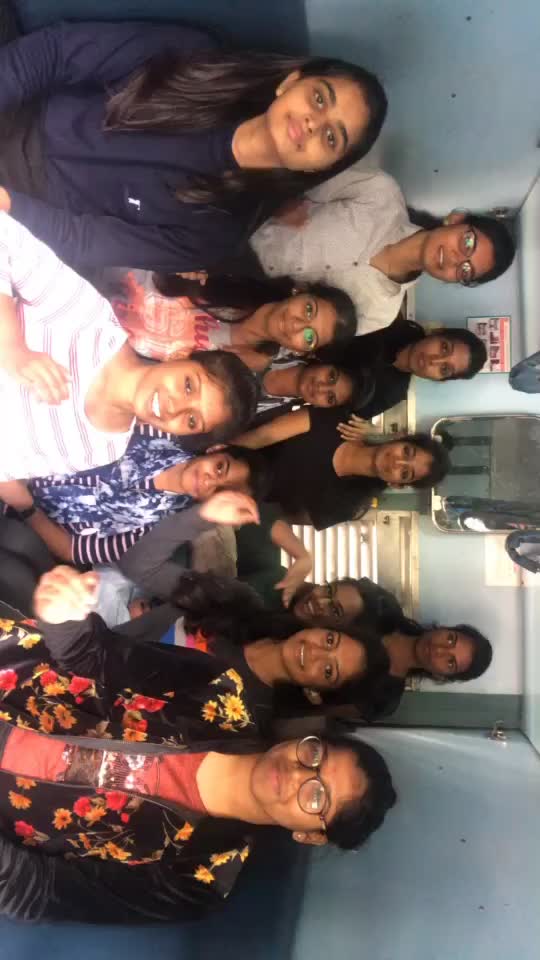 @divya_krish😎
