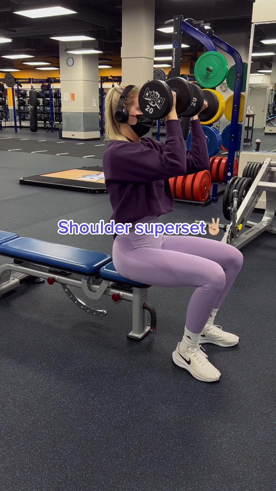 @Gabriela Podolski
