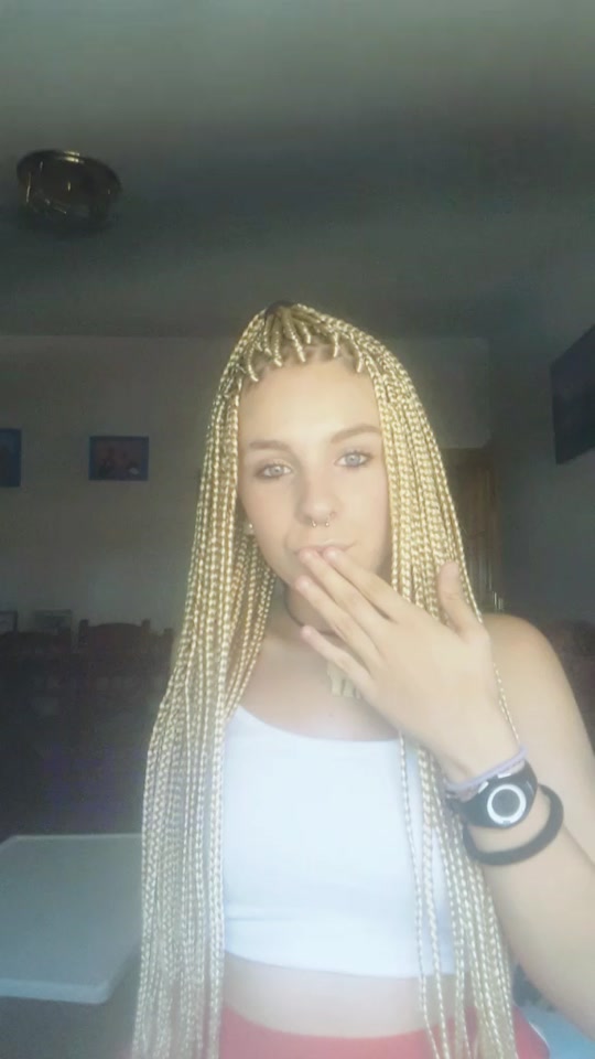 @akarubia