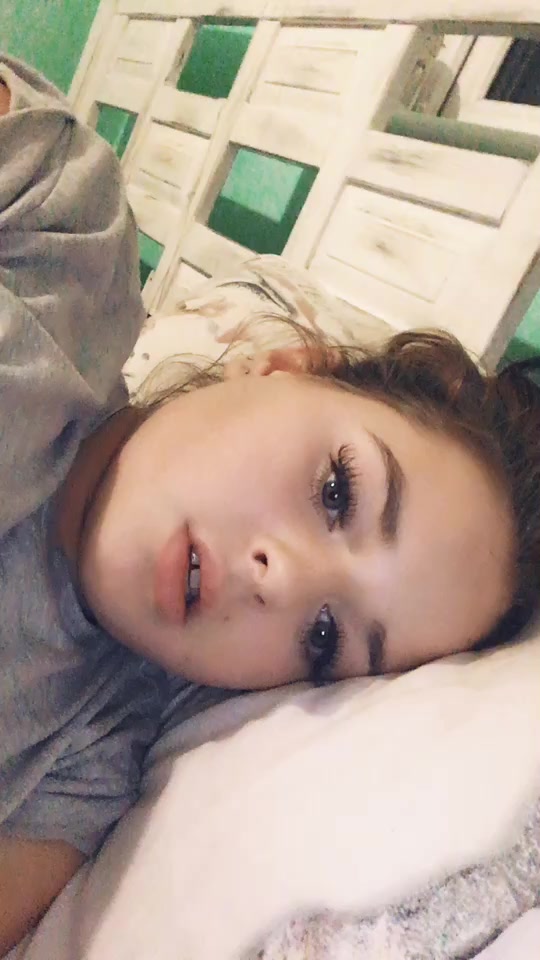 @Lexi_boox_xoxo