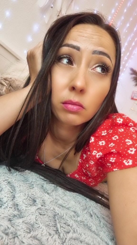@LeeTizia