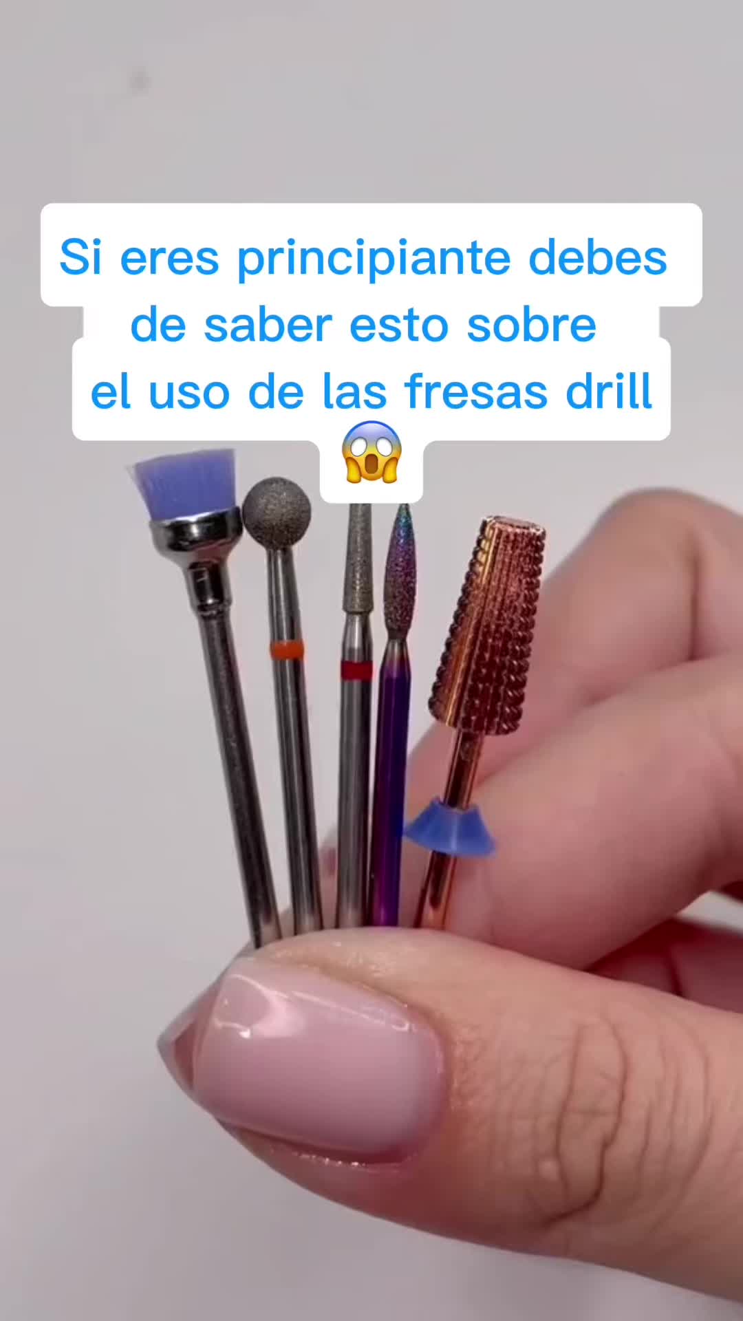 @CURSOS DE U&Ntilde;AS