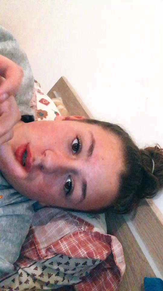 @😴🖤