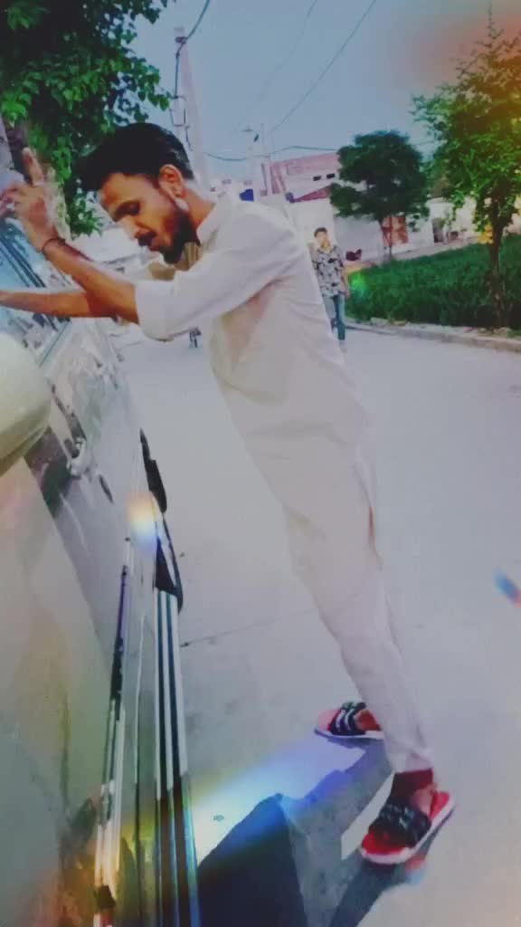 @😋Athwal saab😎