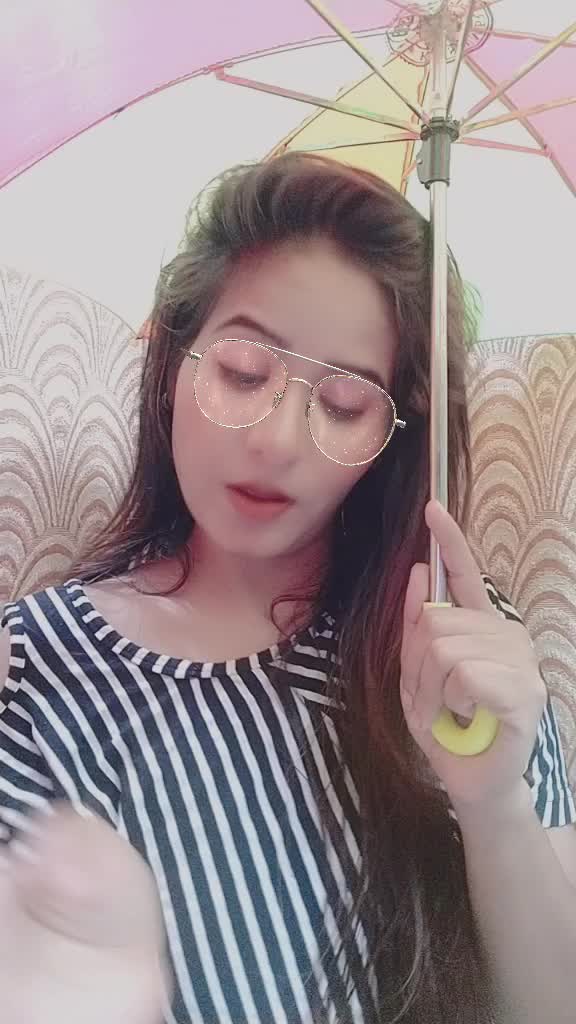 @Aysha Khan🍎